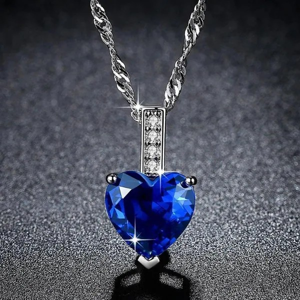 Trendige Damen-Edelsteinkette – Blauer Saphir-Herzanhänger